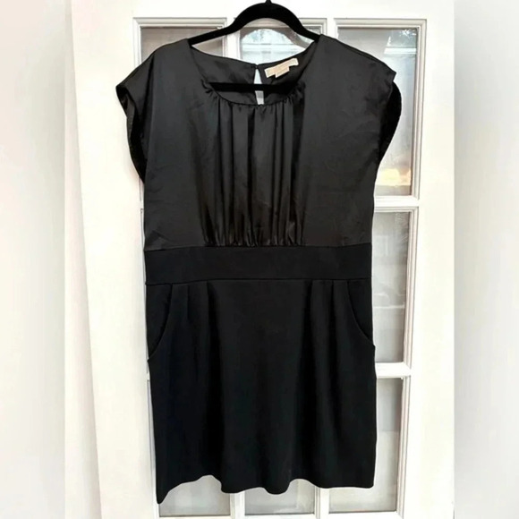 MICHAEL Michael Kors Black Classic Stretchy Short Sleeve Dress Size 12 Large L - Picture 1 of 10